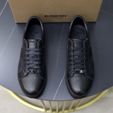 Burberry Sneakers